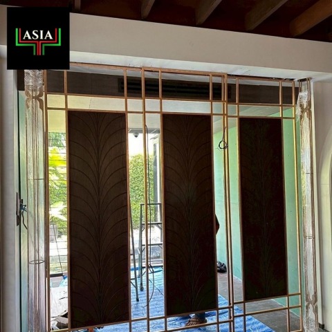 ช่างทำกรุยเชิงสแตนเลส